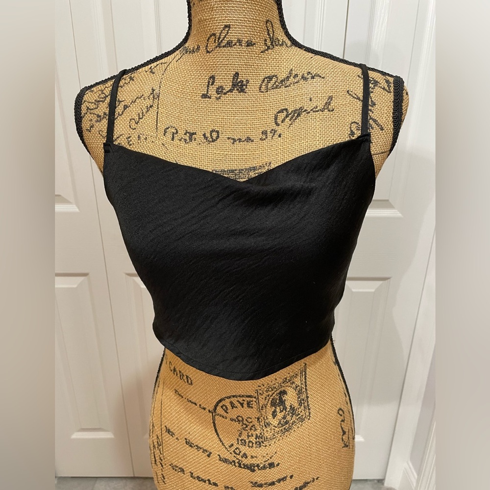 Fiestar Black Crop Top Sz S